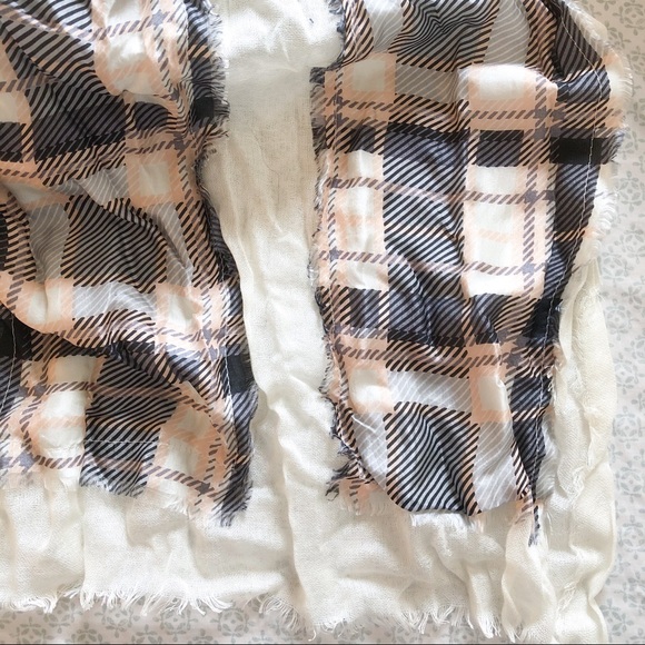 Anthropologie Rose & Rose Scarf - Picture 3 of 3